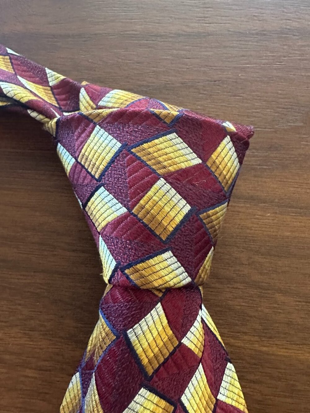 Ermenegildo Zegna Burgundy Gold Geometric Silk Tie